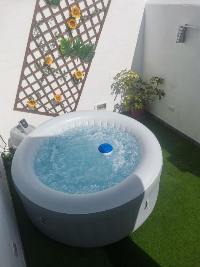 Chalet Con Jacuzzi Climatizado, Barbacoa Y Cerca De La Playa Abades  外观 照片