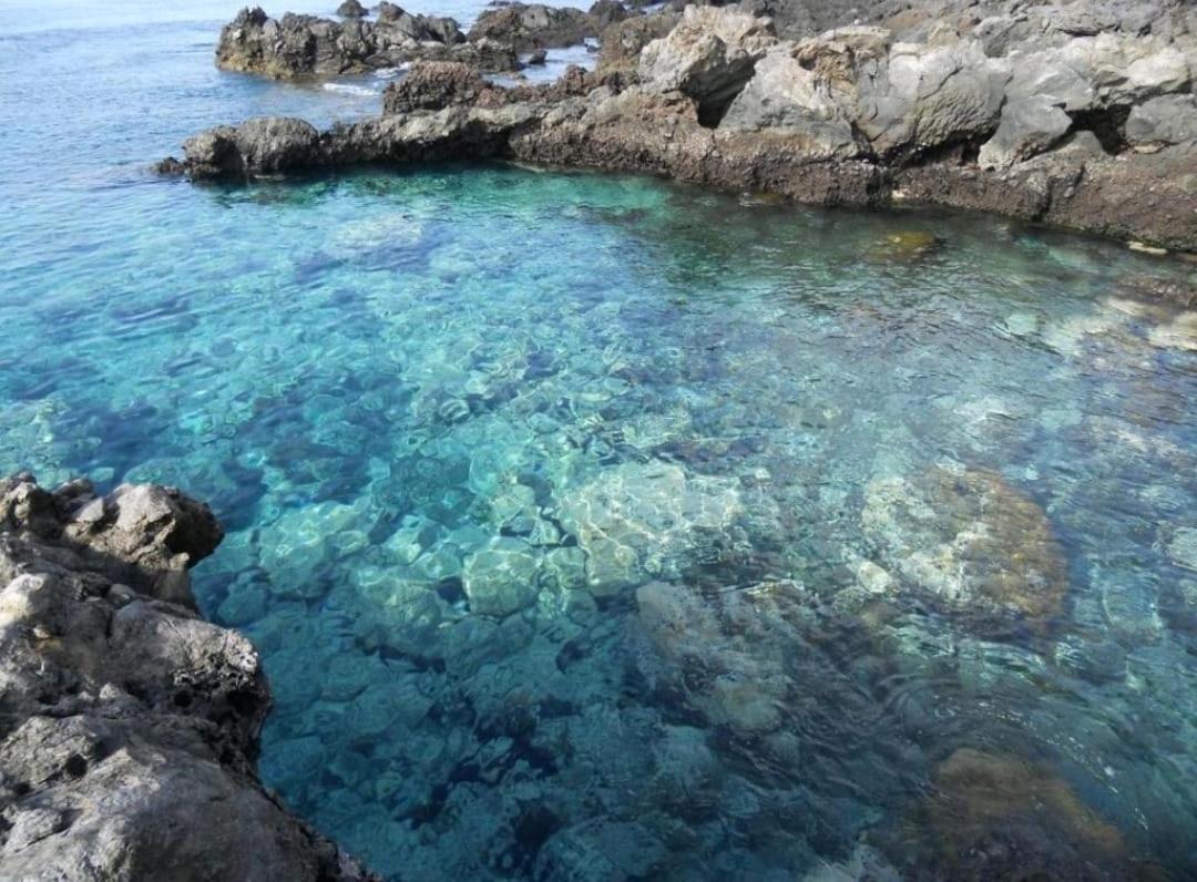 Chalet Con Jacuzzi Climatizado, Barbacoa Y Cerca De La Playa Abades  外观 照片